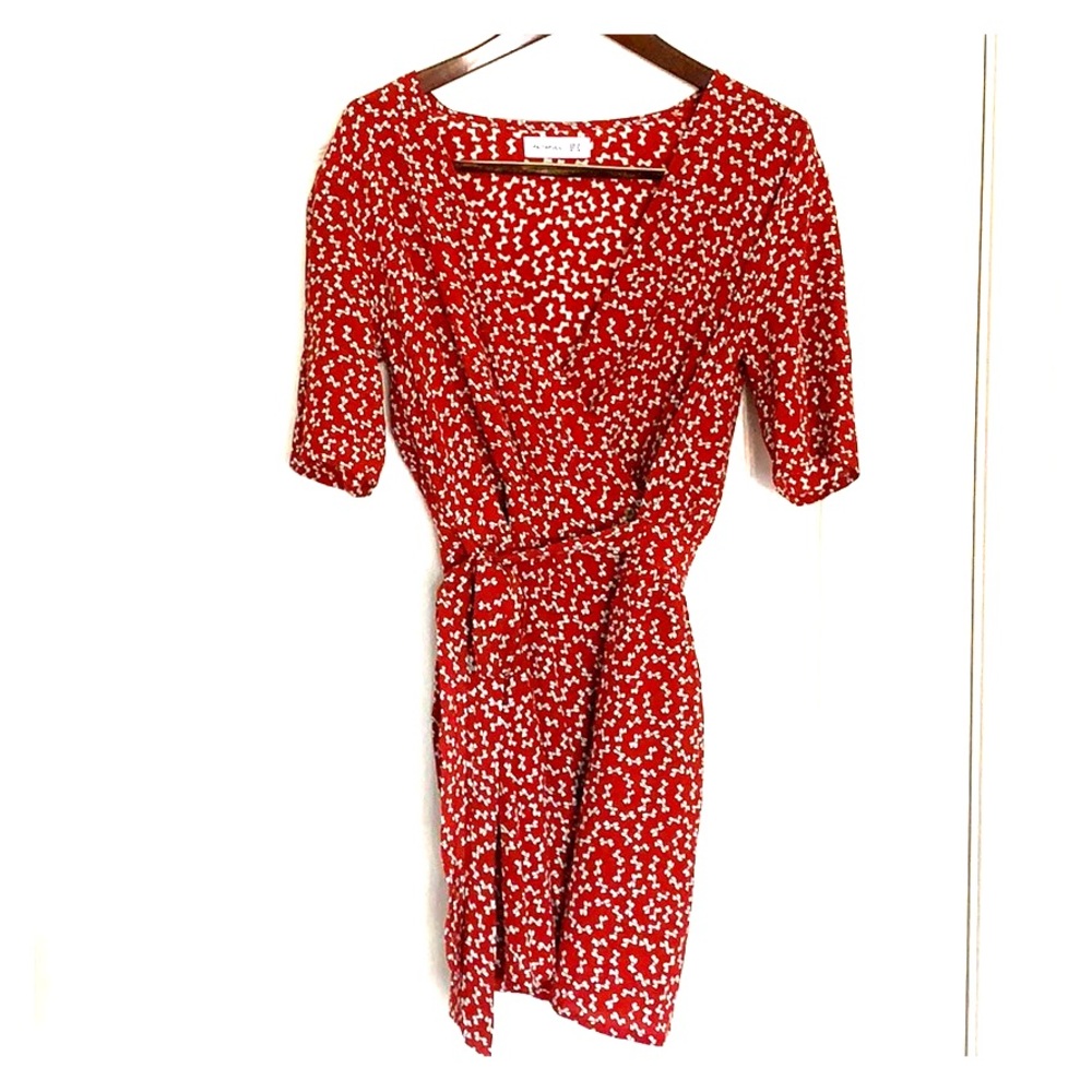 Red and white Faithfull dress. Size 6.  Worn once.